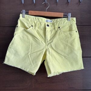 Carve Designs Oahu 6” Lemon Yellow Corduroy Shorts 0